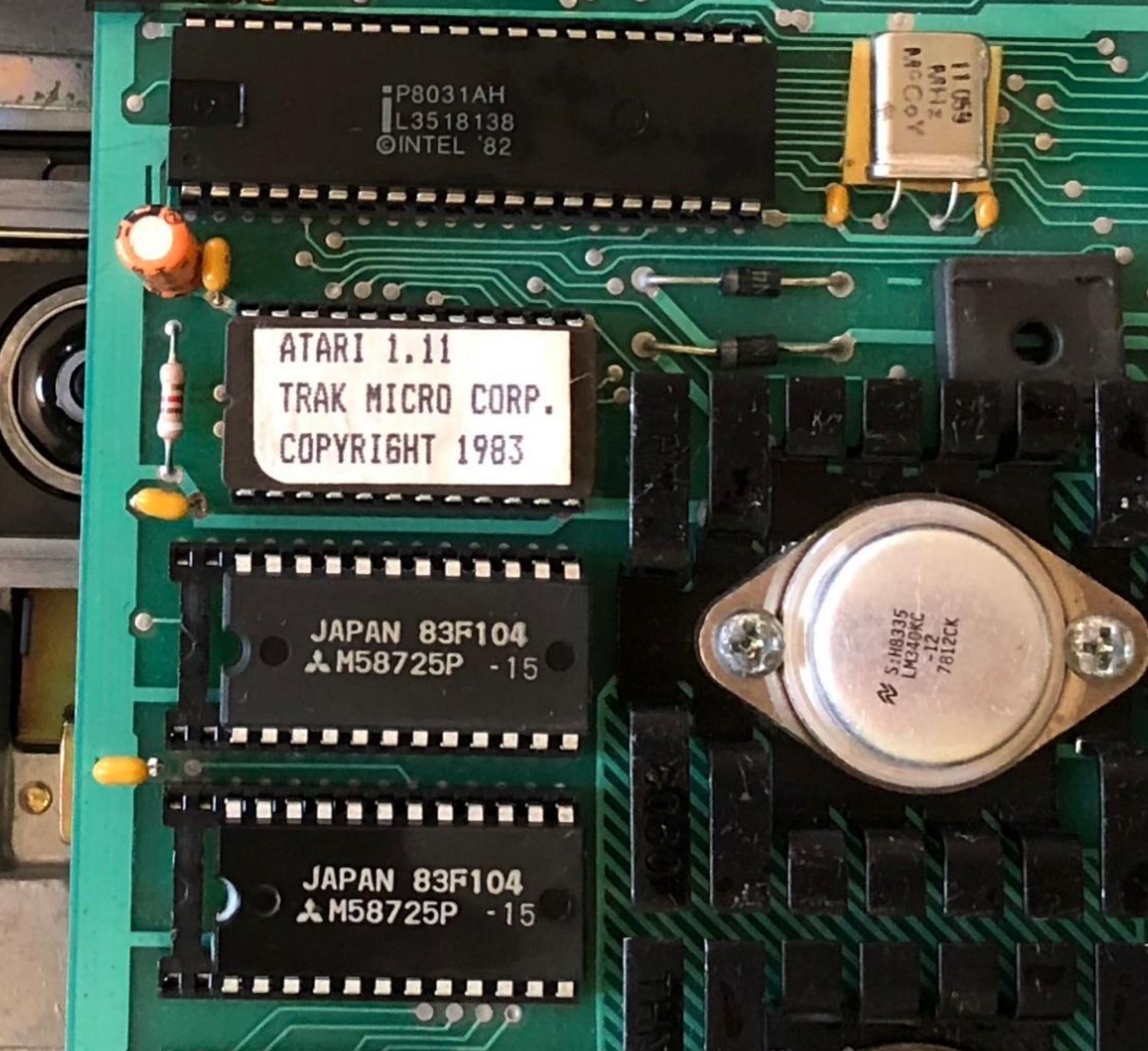 Hitachi_4kx8.JPG